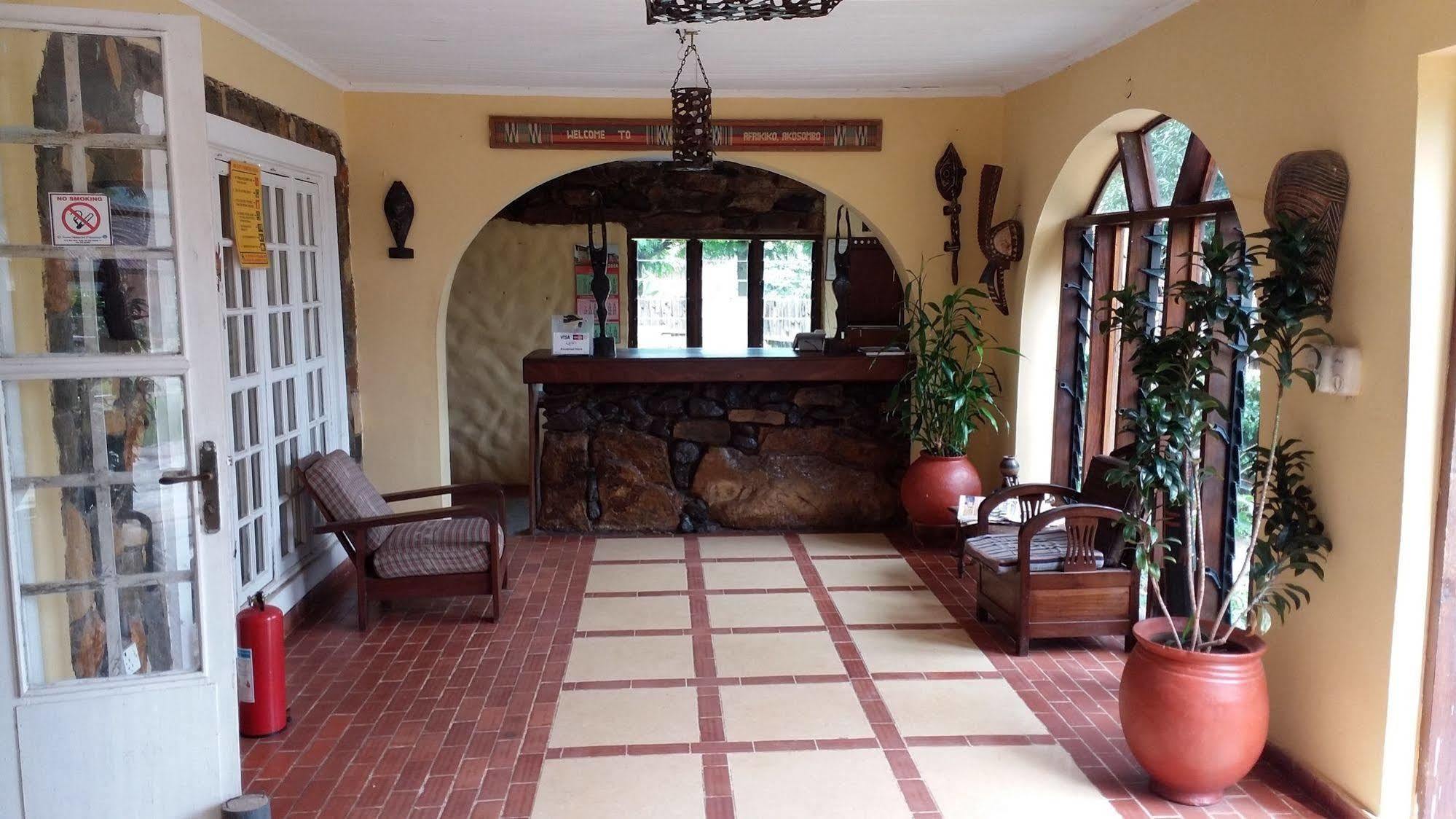 阿法奇寇河滨度假村 Akosombo 外观 照片